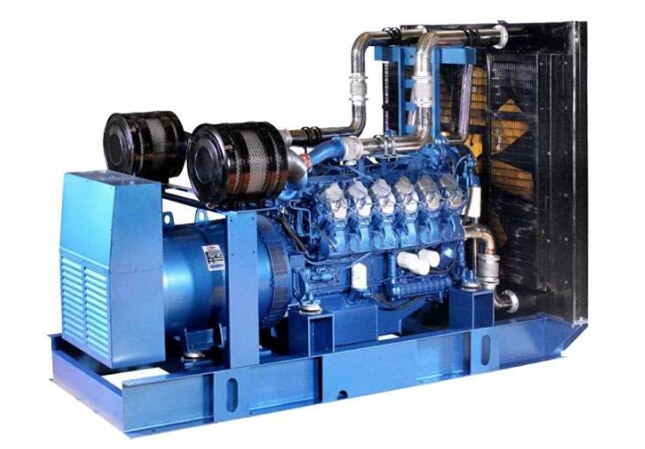 赤坎康明斯30kw小型柴油二手发电机组 赤坎康明斯30kw小型柴油二手发电机组